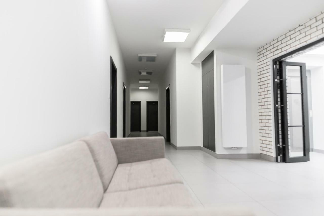 Goldeneye Center Apartment *