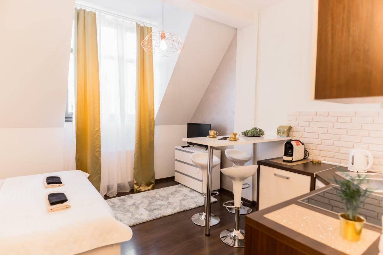Apartment Goldeneye Center